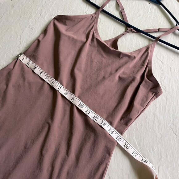Outdoor Voices The Exercise Dress in Pinot Mauve / Pink  Size M - Picture 11 of 11
